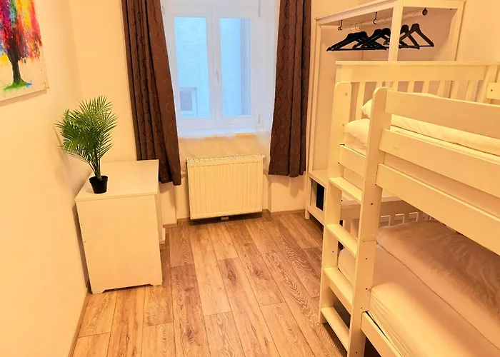 Apartment Gesamte Fuer 4 18 Vienna